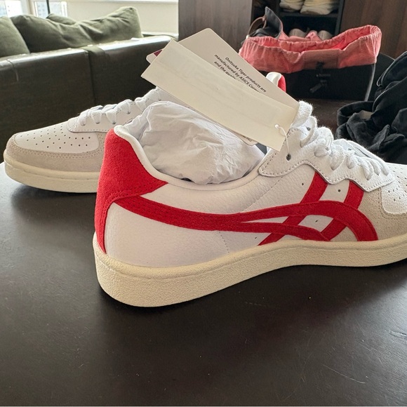 NWT Onitsuka Tiger by Asics White and Red Colorway - Picture 3 of 6